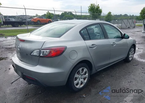 2011 Mazda Mazda3 I Sport из США, поврежденный, VIN JM1BL1UG0B1356099